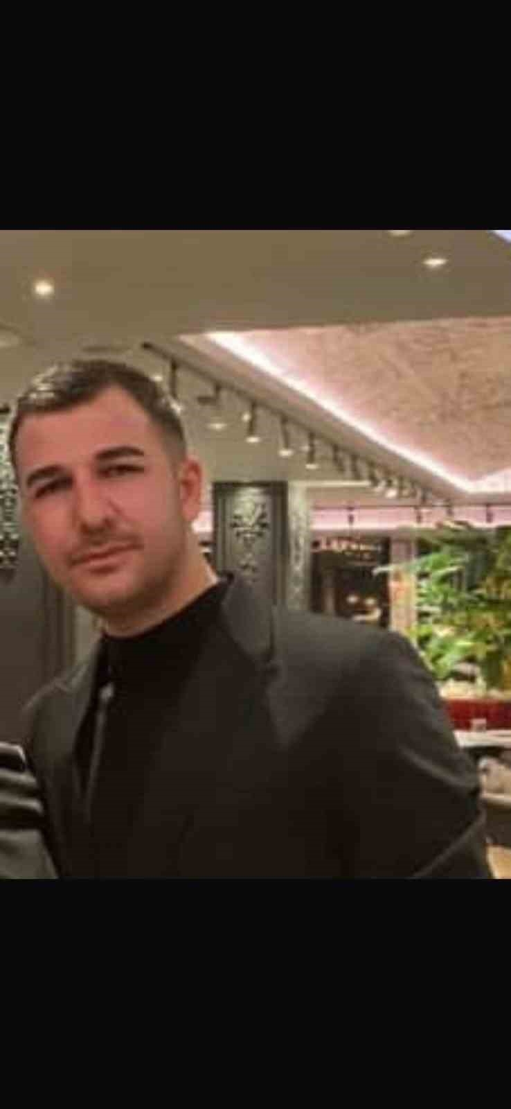 Adana’da motosiklet kamyonetle çarpıştı: 1 ölü
