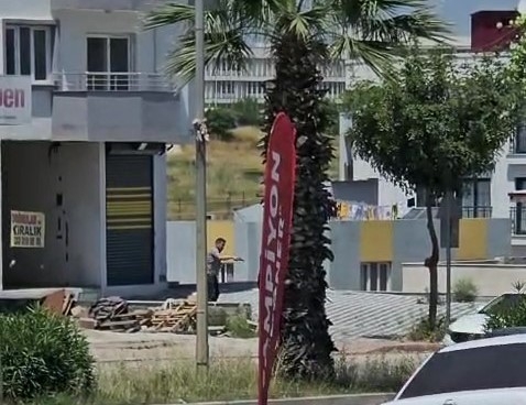 Emekli polis oğlunu böyle öldürdü
