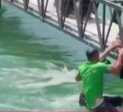Sulama kanalında can pazarı: 2 kişi son anda kurtarıldı
