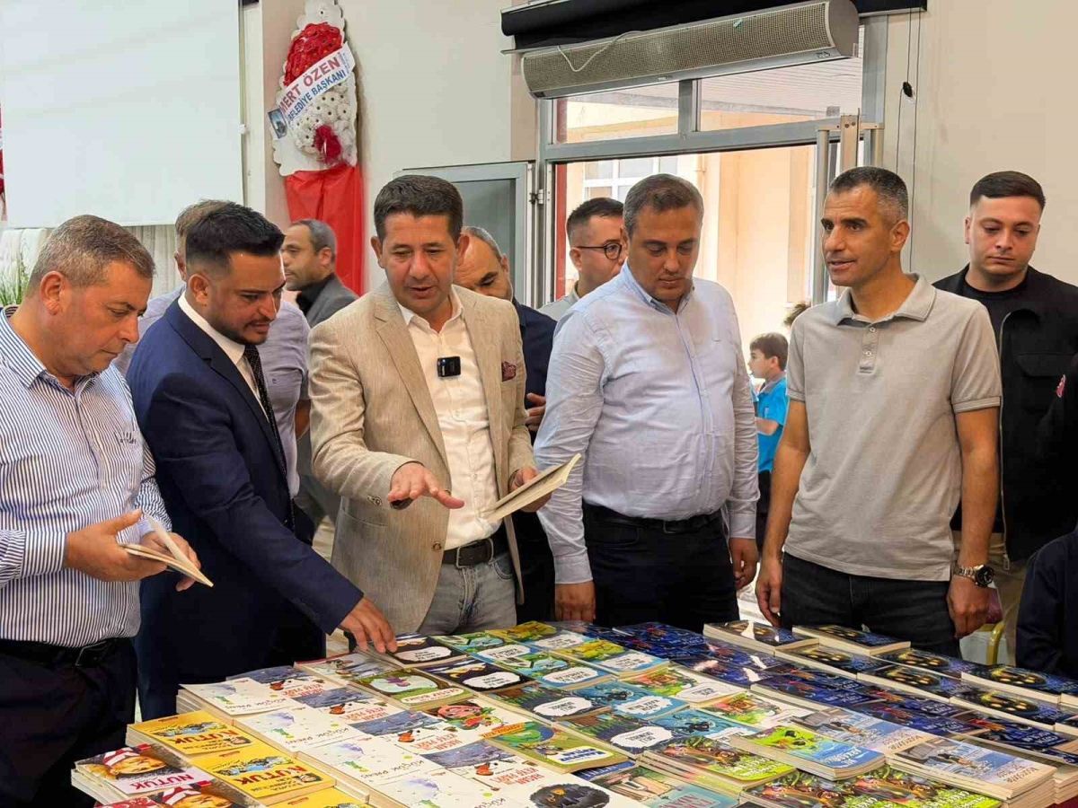 Feke’de kitap ve kültür buluşması yoğun ilgi gördü
