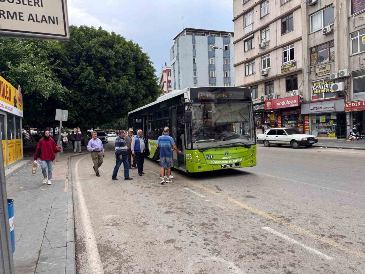 Adana’da ulaşım fiyatlarına tepki: 
