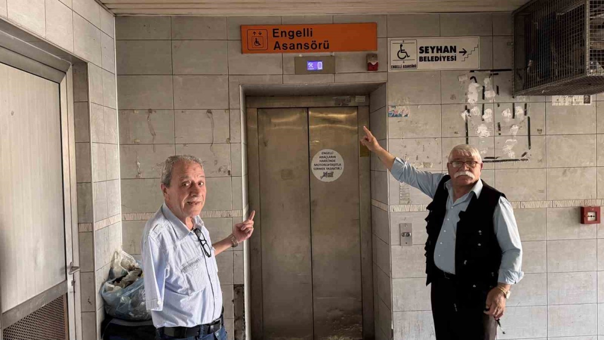 Engelli asansörünün amacı dışında kullanılmasına engellilerden tepki
