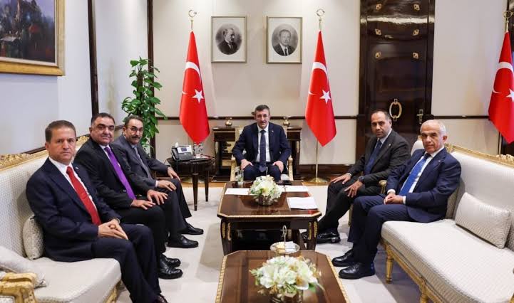 Narenciye üreticisinin sorunları Cumhurbaşkanlığı Külliyesi’nde gündeme taşındı

