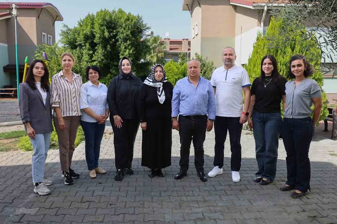 Kız çocukları gelecek hayallerini kadın sanayicilerle paylaştı
